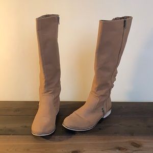 Tan boots